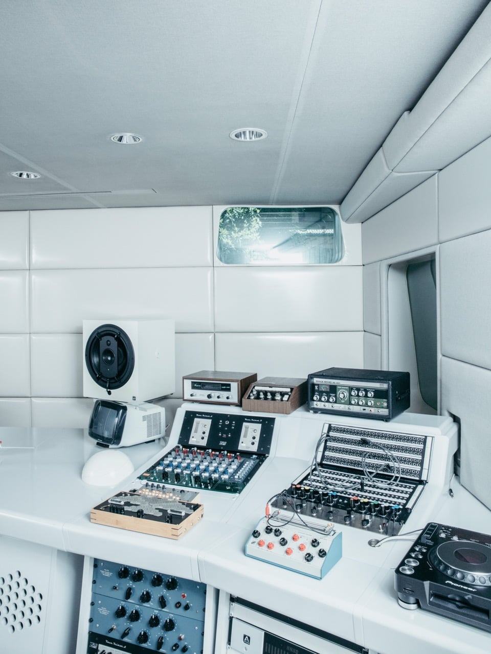 Picture of the studio