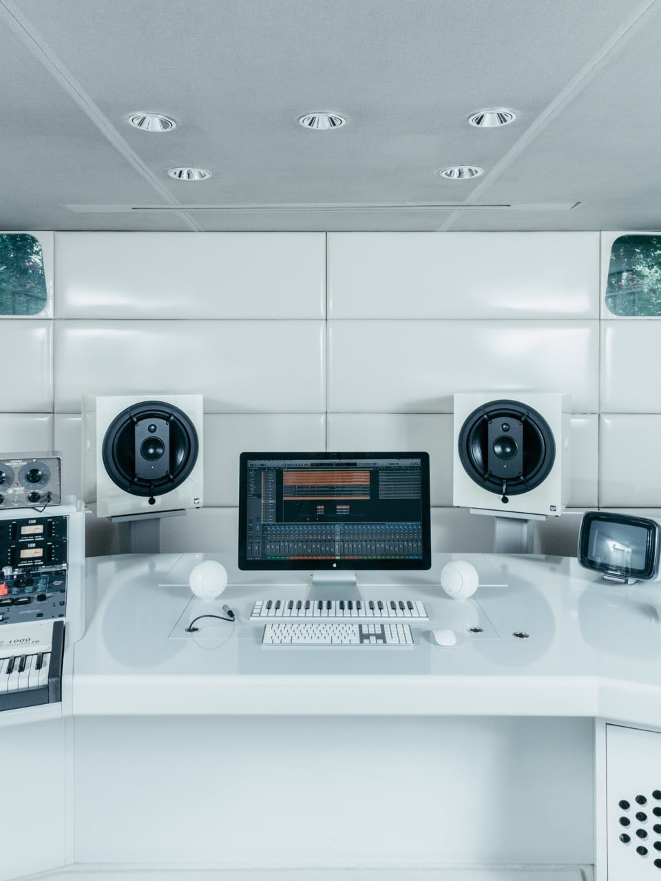 Picture of the studio